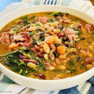 Slow Cooker 15 Bean Soup with Kale