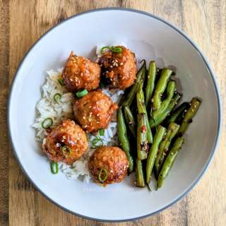 Slow Cooker Spicy Korean Meatballs