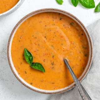 Creamy Roasted Red Pepper Soup