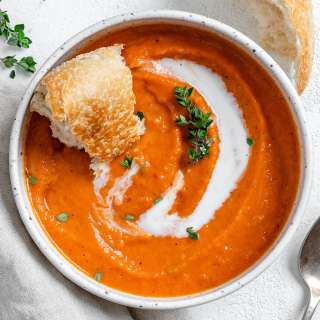 Vegan Tomato Bisque with Thyme
