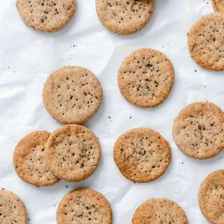 Rosemary Vegan Crackers
