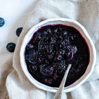 2 Minute Blueberry Maple Syrup