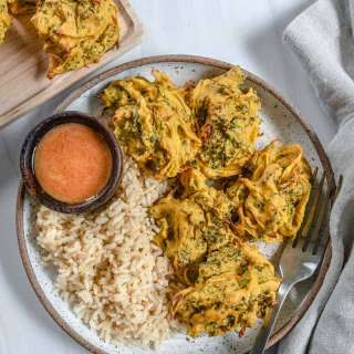 Broccoli and Onion Pakora