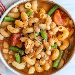 Pasta, Bean & Tomato Soup