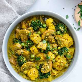 Perfect Potato and Pea Coconut Curry