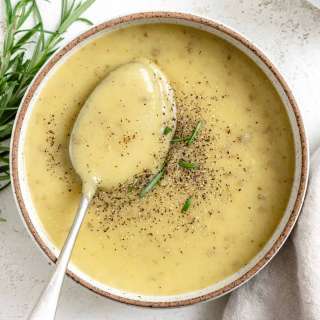 Creamy Vegan Potato Leek Soup