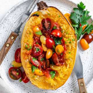 How to Bake Spaghetti Squash