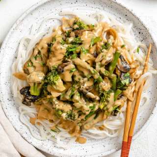 Creamy Rice Noodle Stir Fry