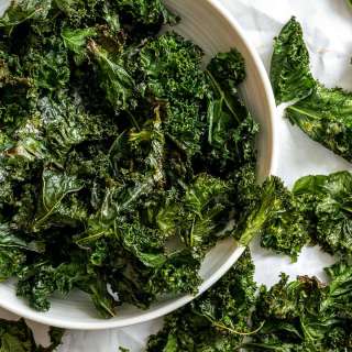 Crispy Baked Kale Chips