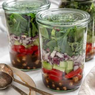 Quinoa Chickpea Salad [In A Jar]