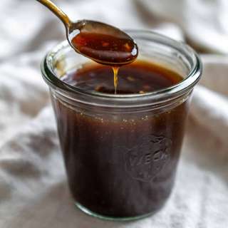Easy Vegan Teriyaki Sauce