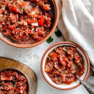 5 Minute Garden Fresh Salsa