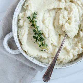 Vegan Mashed Cauliflower (Keto| Low-Carb)