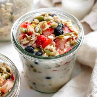 Vegan Overnight Oats [Multiple Ways]