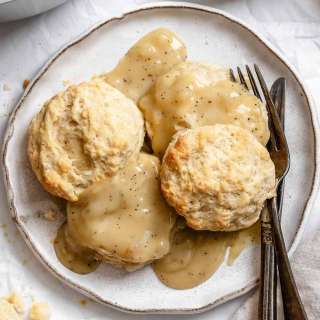 Vegan Biscuits and Gravy