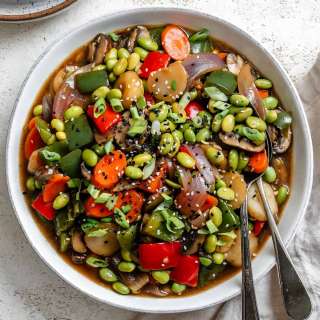 Quick Vegetable and Edamame Stir-Fry