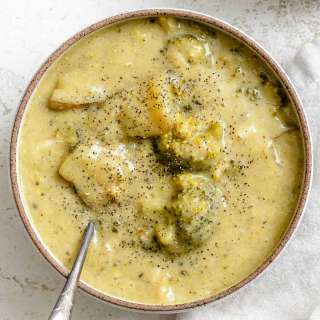 Vegan Broccoli Potato Soup