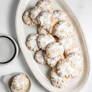 
Amaretti Cookies