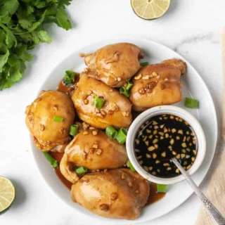 
Whole30 Garlic Ginger Chicken