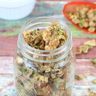 Crunchy Cinnamon Granola