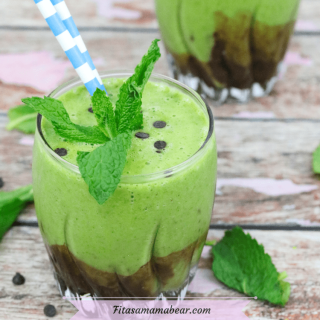 Easy Mint Smoothie (Dairy & Gluten-Free, Paleo)