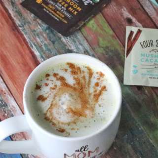 Coconut Matcha Latte
