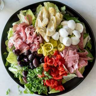 20+ Ideas to Serve with Pasta!