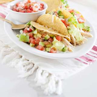 Slow Cooker Salsa Verde Chicken Tacos