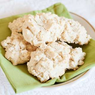 Low-Carb, Paleo Almond Flour Biscuits