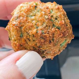 Easy Air Fryer Falafels