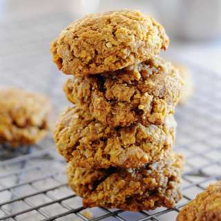 Healthy Pumpkin Pie Breakfast Cookies