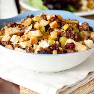 Gluten-Free Sausage Apple Stuffing