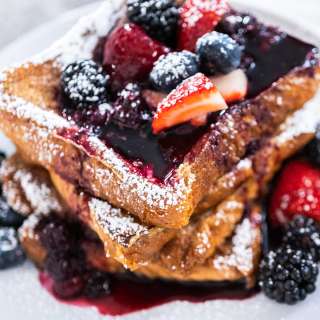 Blueberry French Toast with Blueberry Sauce