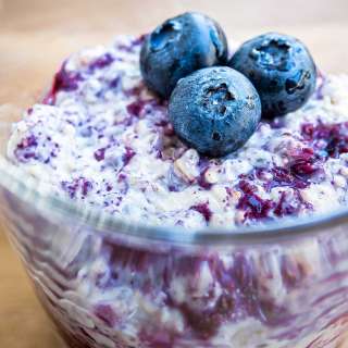 Overnight Oats with Frozen Fruit