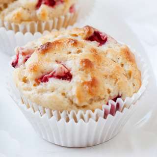 Strawberry Muffins with Frozen Strawberries