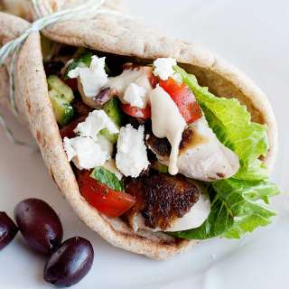 Easy Chicken Pita Wraps