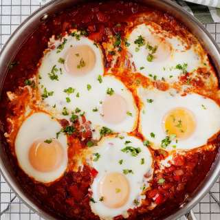 Easy Egg Shakshuka Recipe