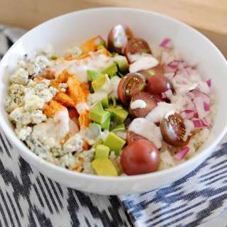 Healthy Buffalo Chicken Rice Bowls