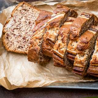 Easy Greek Yogurt Banana Bread