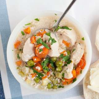 Slow Cooker Chicken Pot Pie Soup