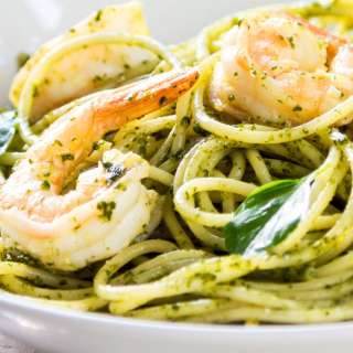 Shrimp Pesto Pasta (Quick & Easy)