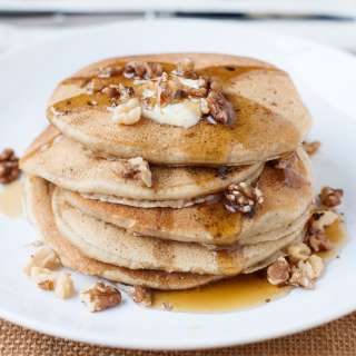 Banana Bread Pancakes Easy & Fluffy