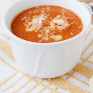 Creamy Tomato Tortellini Soup (Kid Favorite!)