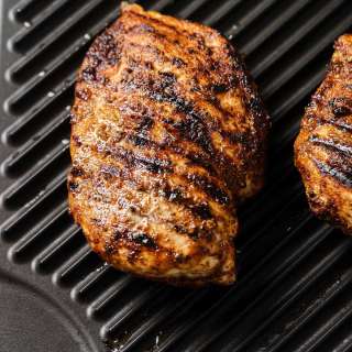 Pan Grilled Chicken that's Juicy Perfection!