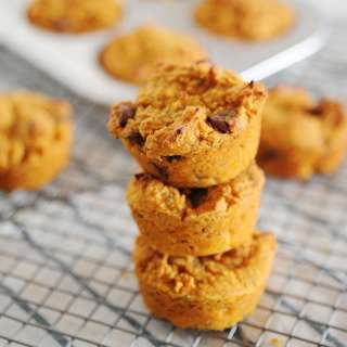 Healthy Pumpkin Protein Muffins (with Oats)