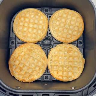 Air Fryer Frozen Waffles