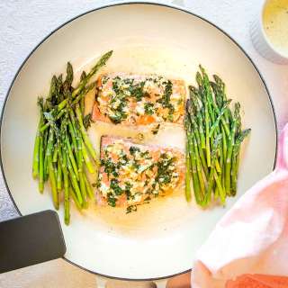 Lemon Tarragon Salmon with Quick Béarnaise