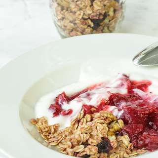 100% Natural Cranberry Nut Granola