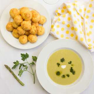 Gougères Cheese Puffs