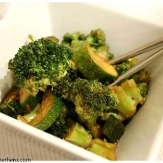 Easy Chinese Broccoli and Zucchini